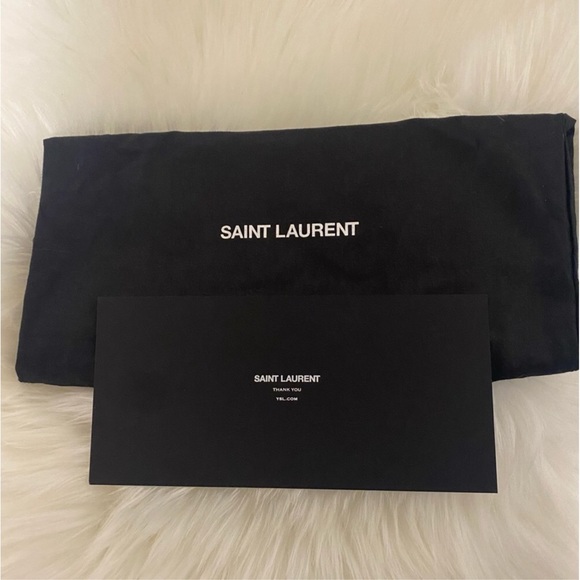 Authentic YSL clutch / crossbody with dust bag Set New without tags 🎁 - Picture 3 of 16